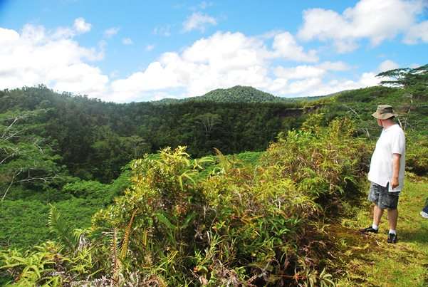 Volcano Eruptions of the Past Mt Matavanu in Samoa, and Meet The Crater Man!