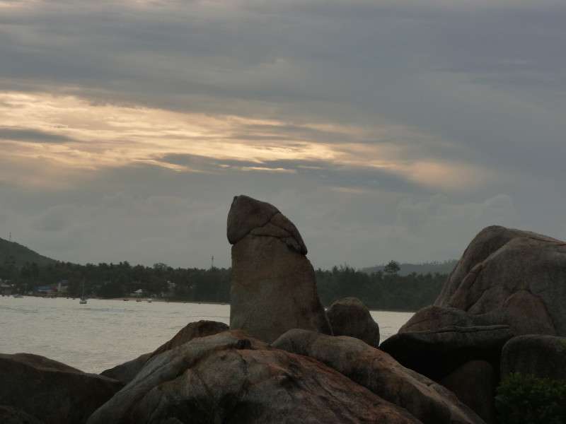 Grandfather Rock Koh Samui Thailand Suggestive Profile Photo | Thailand Travel Blog | Grandfather Rock, Koh Samui, Thailand - Suggestive Profile Photo | Thailand Travel Blog | Author: Anthony Bianco - The Travel Tart Blog