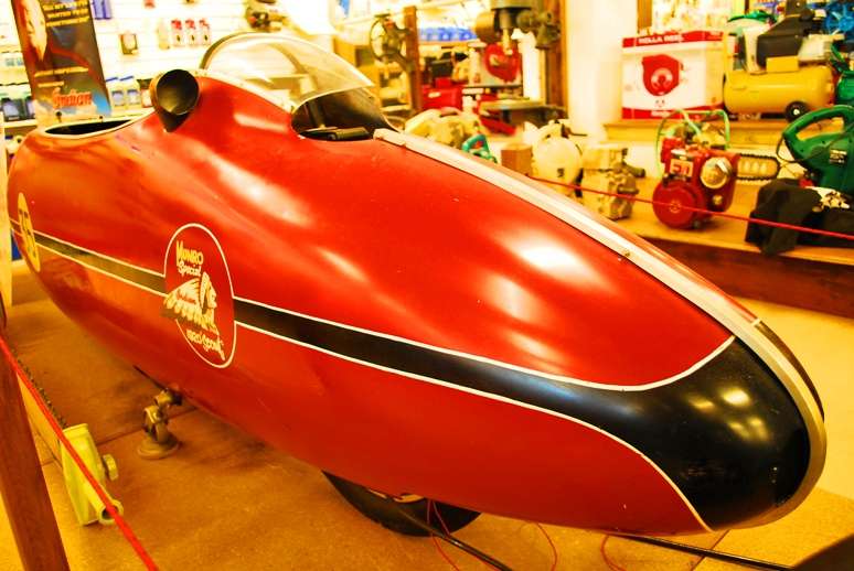 The World's Fastest Indian Motorcycle - Where Is Burt Munro's Machine Now? Hollywood Movie Starring Anthony Hopkins