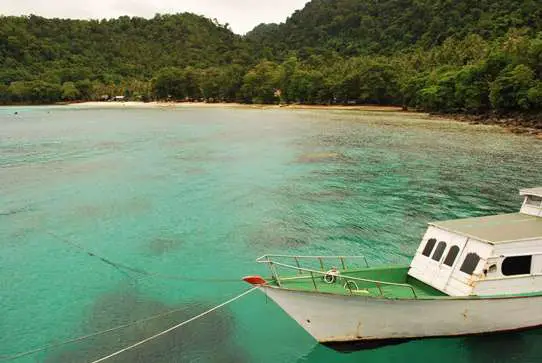 Gapang Beach Pulau Weh | Asia Travel Blog | Pulau Weh Near Banda Aceh In Indonesia - Do Snorkelling, Diving Or Sod All! | Asia Travel Blog | Author: Anthony Bianco - The Travel Tart Blog