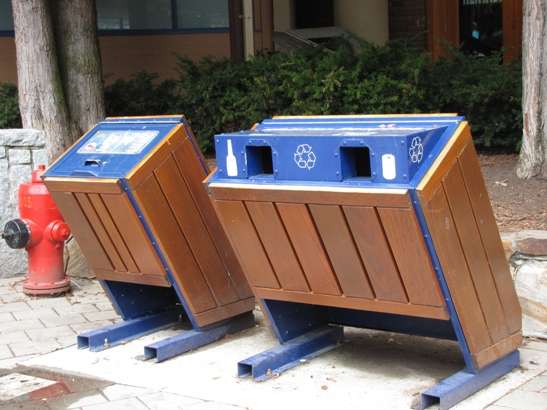 Canadian Bear Proof Rubbish Bin Pictures | Garbage Bins | Canadian Bear Proof Garbage Bins - Tougher Than The Average Bear | Garbage Bins | Author: Anthony Bianco - The Travel Tart Blog