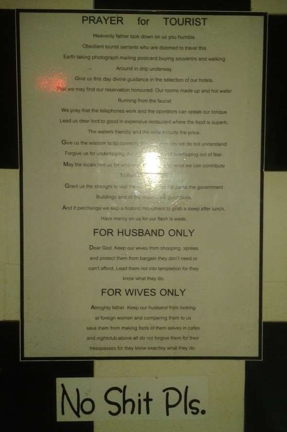 Phuket Bar Funny Photo - No Shitting In The Toilet