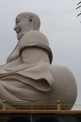 I Like Big Butts And I Cannot Lie Unusual Buddha Photo In Mekong Delta
