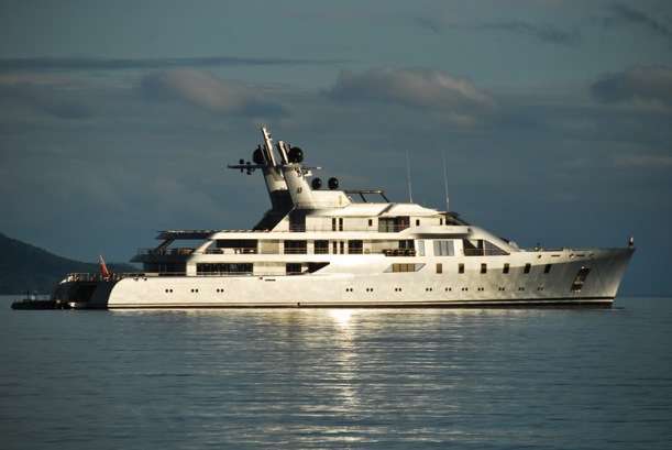 Super Yachts Ultra Rich Travel | Luxury Travel | Super Yachts - How The Ultra Rich Travel | Luxury Travel | Author: Anthony Bianco - The Travel Tart Blog