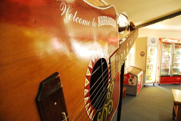 Largest Acoustic Guitar | Narrandera | Weird World Records - The Largest Playable Acoustic Guitar. In 1991! | Narrandera | Author: Anthony Bianco - The Travel Tart Blog