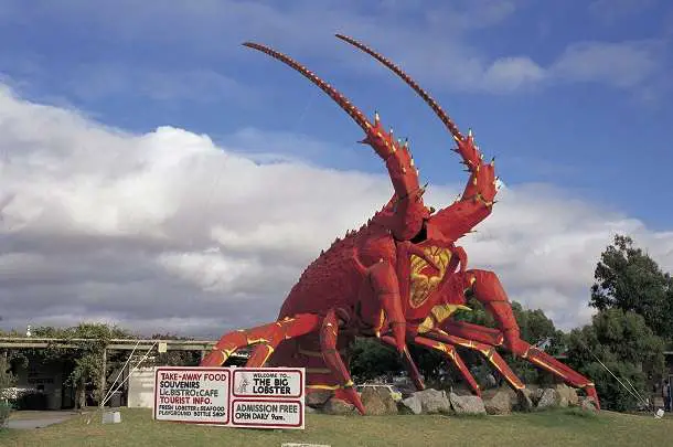Big Lobster | Oceania Travel Blog | Big Things In Australia! Check Out This List Of Large Australian Roadside Icons And Tourist Attractions! | Oceania Travel Blog | Author: Anthony Bianco - The Travel Tart Blog