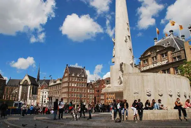 Central Amsterdam | Netherlands Travel Blog | Signs You'Ve Survived A Trip To Amsterdam | Netherlands Travel Blog | Author: Anthony Bianco - The Travel Tart Blog