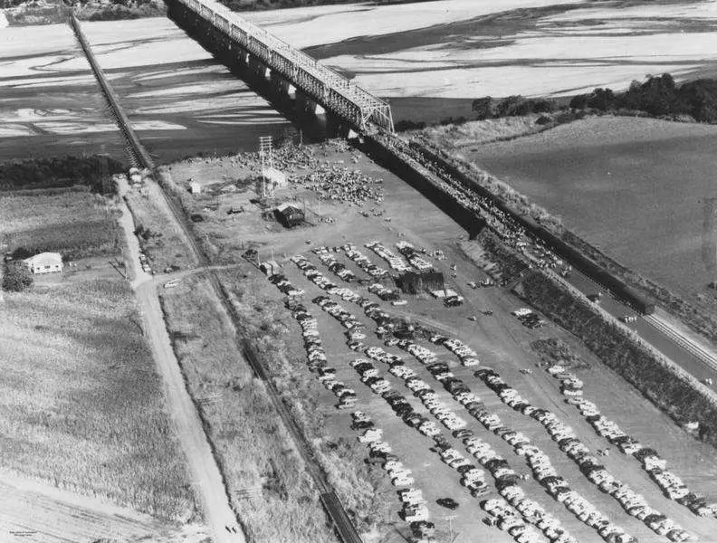 1957.Official Opening New Burdekin Bridge _