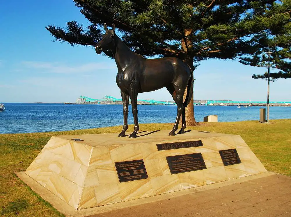 Largest Prize Winning Racehorse | South Australia | Makybe Diva - Visit The Statue Of This Fairytale Racehorse! | South Australia | Author: Anthony Bianco - The Travel Tart Blog