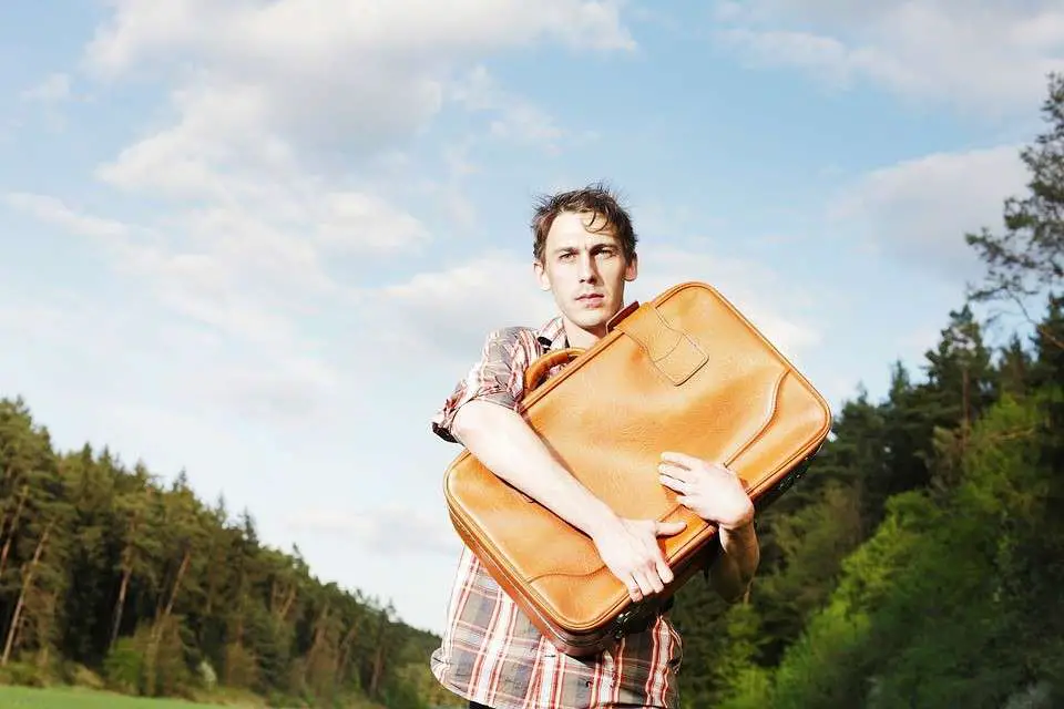 Travel Packing Tips | Travel Satire | Travel Packing Tips: 5 Of The Funniest Packing Disasters Travelers May Face! | Travel Disasters, Travel Packing, Travel Packing Tips, Travel Satire | Author: Anthony Bianco - The Travel Tart Blog