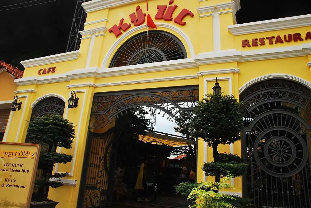 Vietnamese Coffee Shops. Ký Ức Cafe &Amp; Restaurant, Ho Chi Minh City Vietnam.