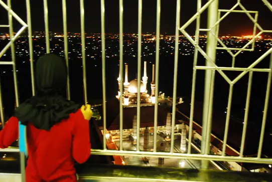 Girl Looking At Mesjid Besar Mosque Semarang Indonesia